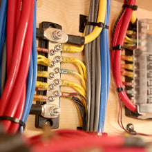 Load image into Gallery viewer, Blue Sea 2301 150AMP Common BusBar 10 x #8-32 Screw Terminal [2301]

